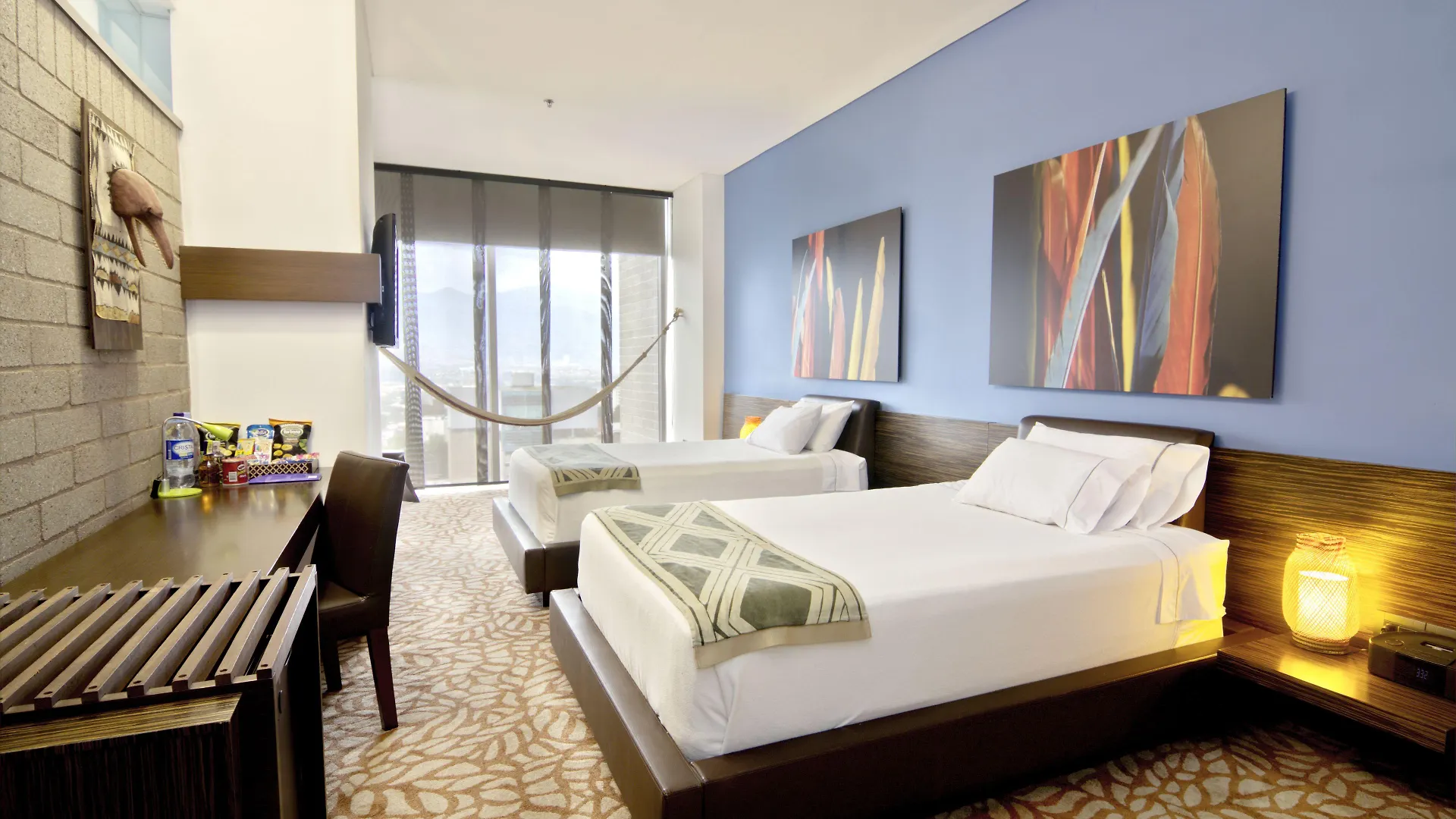 Diez Hotel Categoria Colombia Medellín