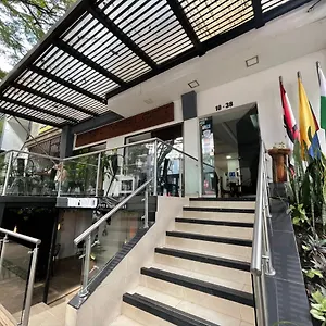 Merlott Lleras *** Medellín