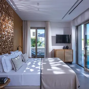 Hotel Niriides Palace Goúrnes