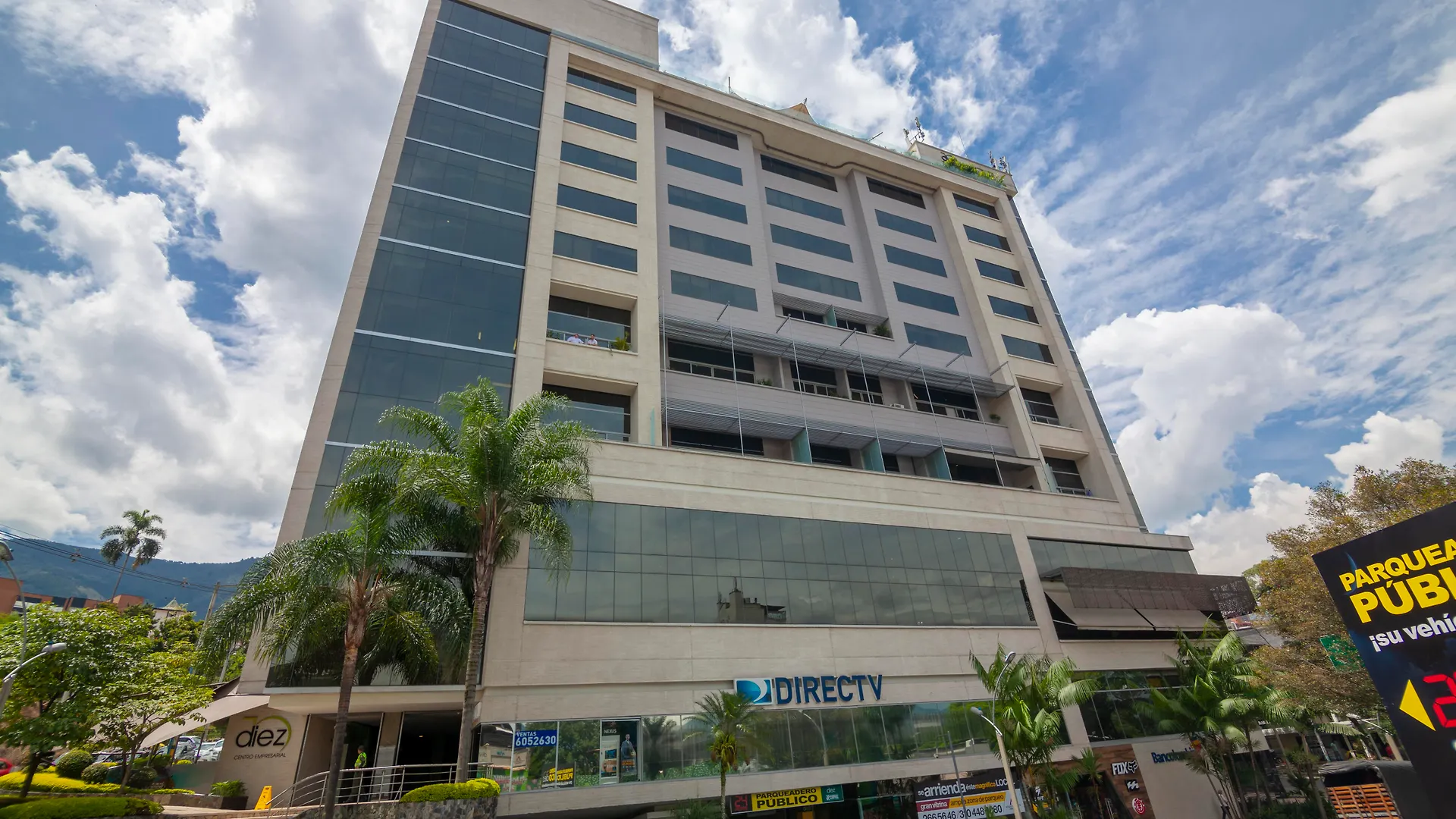 Diez Hotel Categoria Colombia Medellin