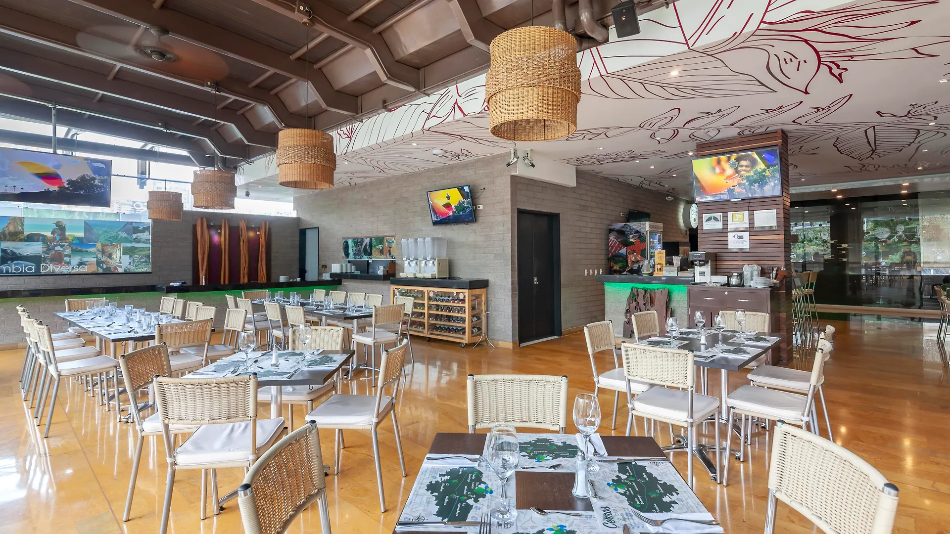 Diez Hotel Categoria Colombia Medellin