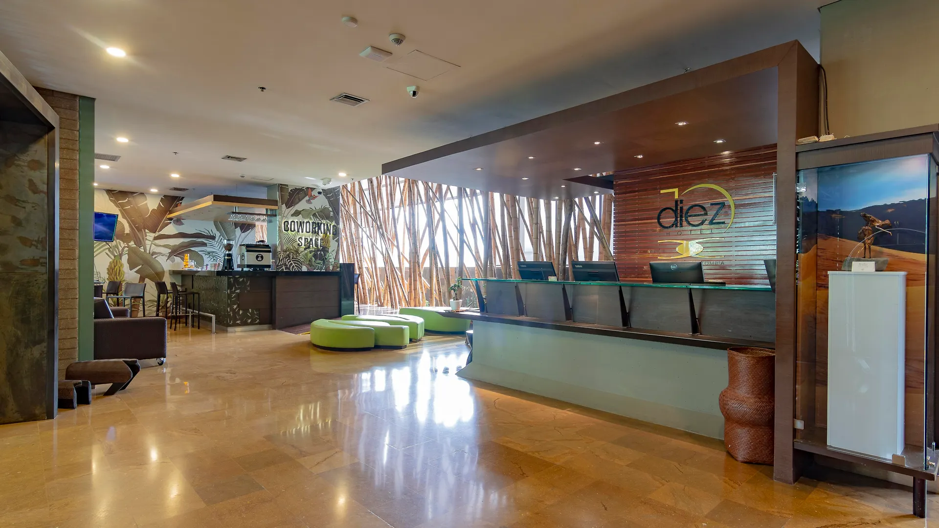 Diez Hotel Categoria Colombia Medellin 5*,  Colombia