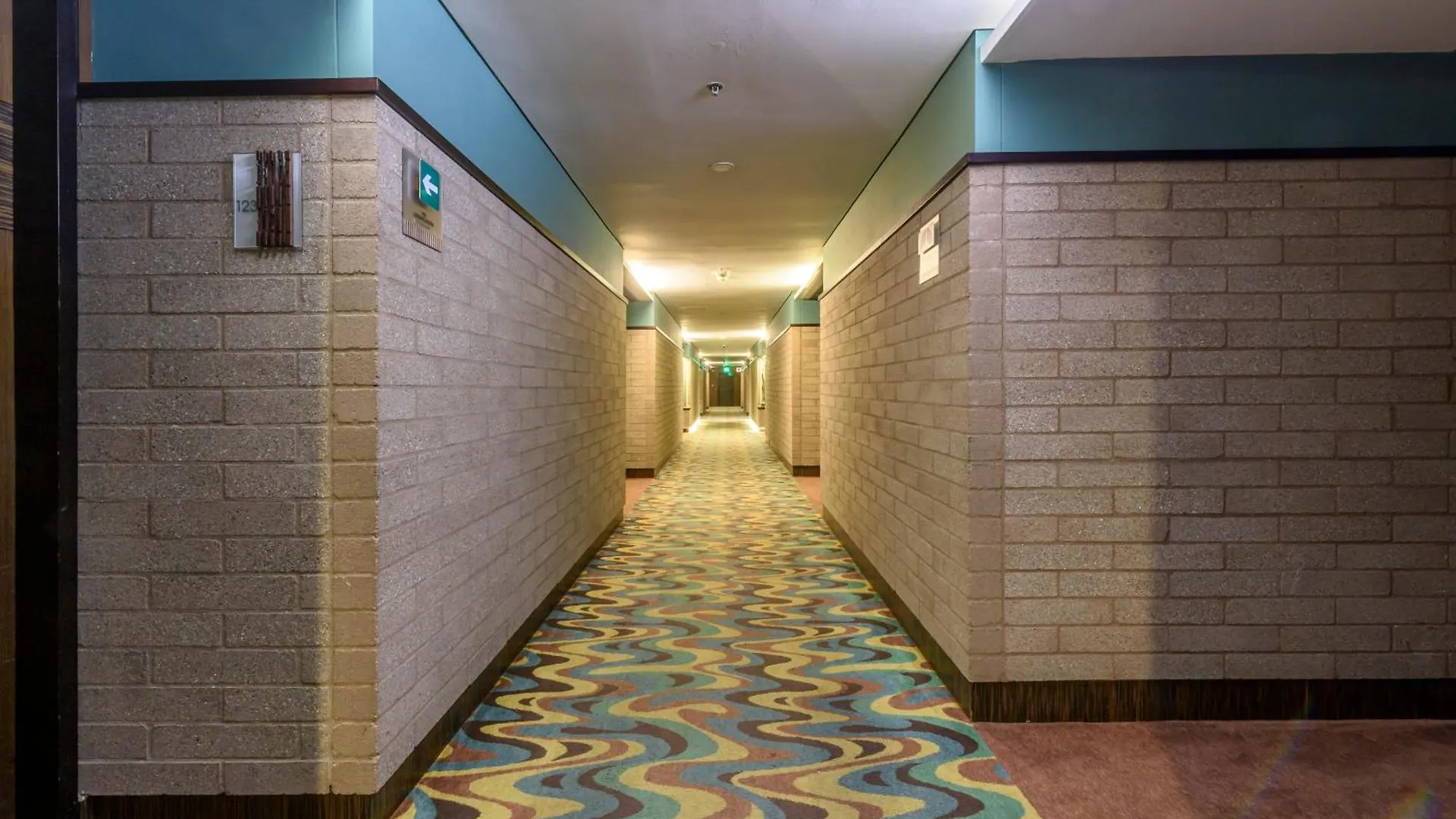 Diez Hotel Categoria Colombia Medellin
