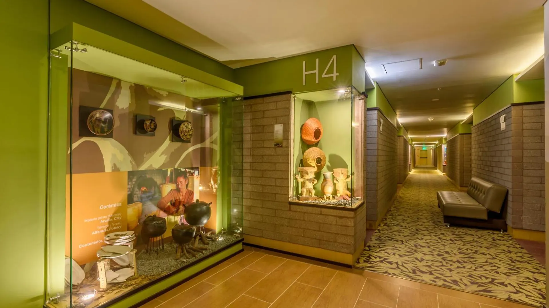 Diez Hotel Categoria Colombia Medellin Colombia