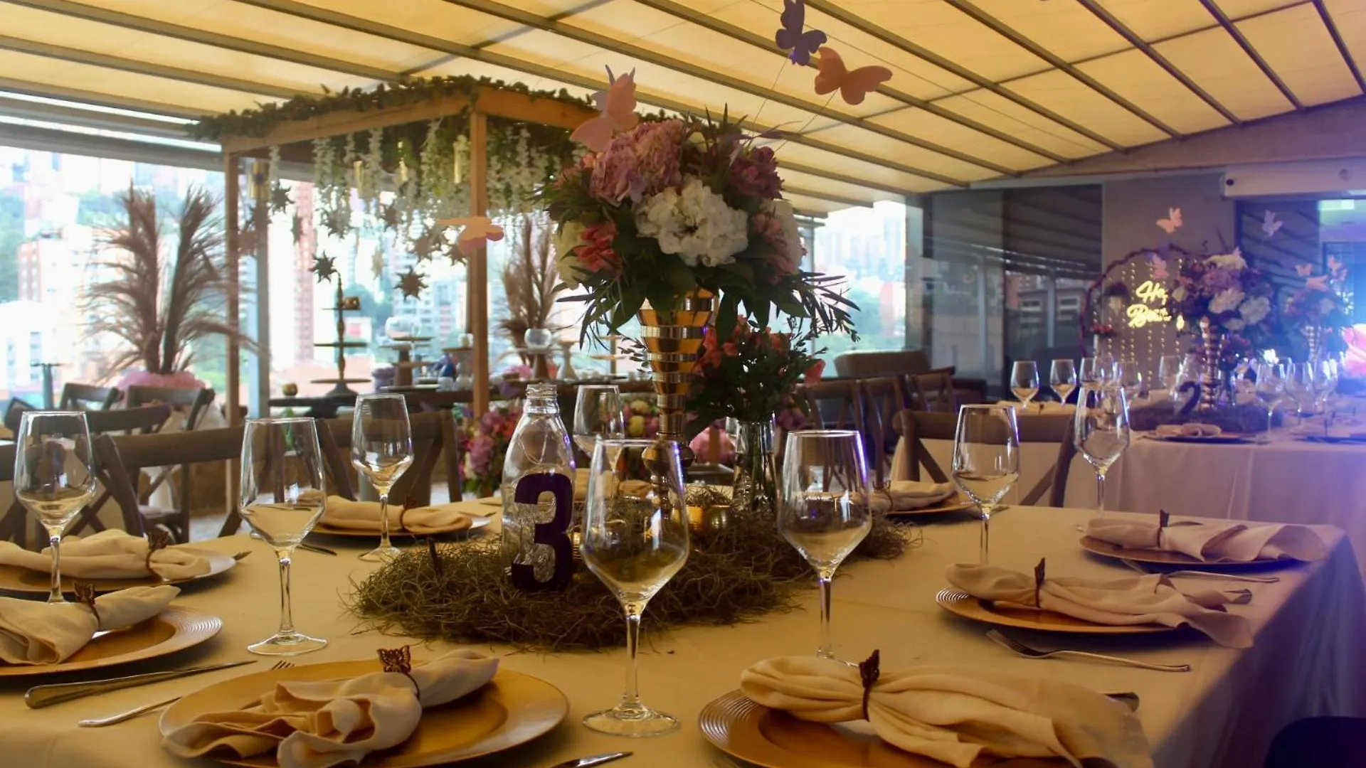 Diez Hotel Categoria Colombia Medellin