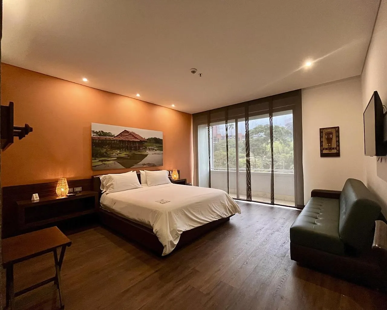 Diez Hotel Categoria Colombia Medellin