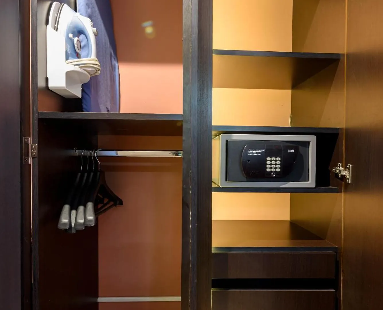Diez Hotel Categoria Colombia Medellin