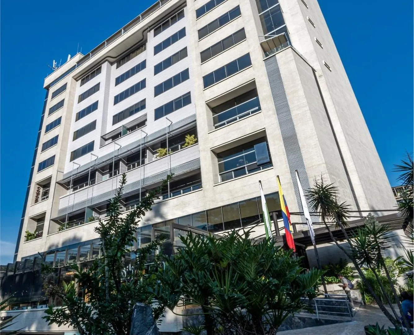 Diez Hotel Categoria Colombia Medellin
