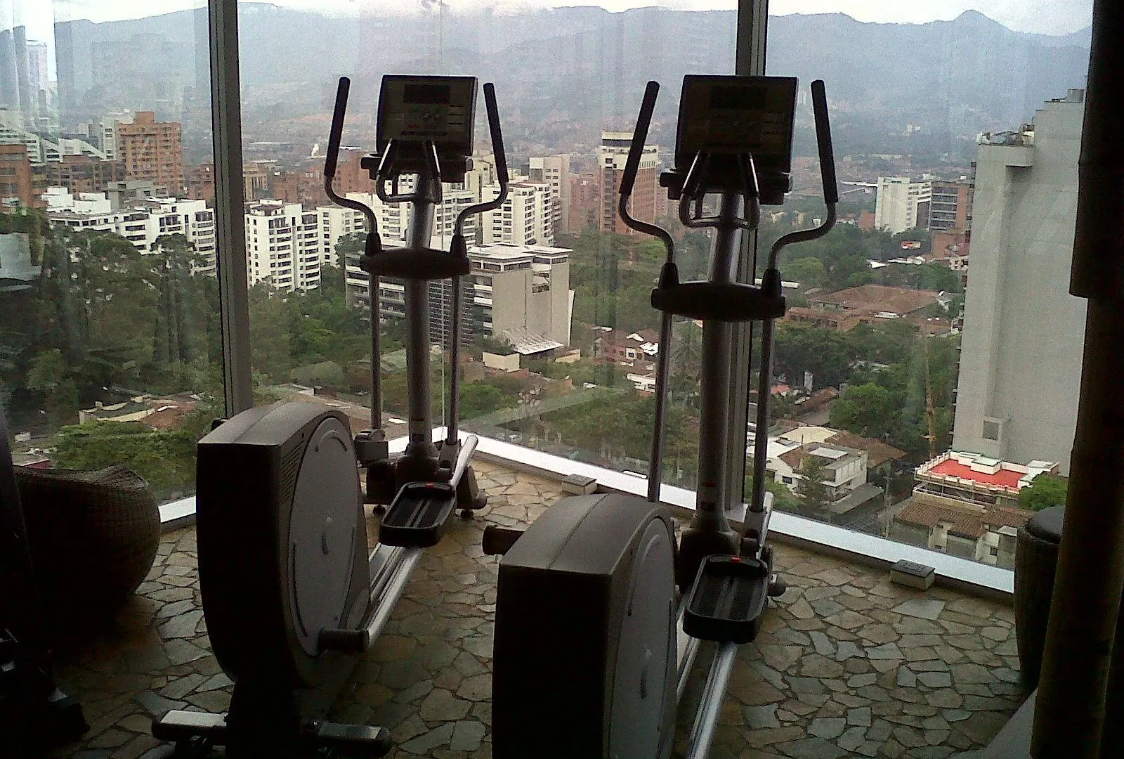 Diez Hotel Categoria Colombia Medellin