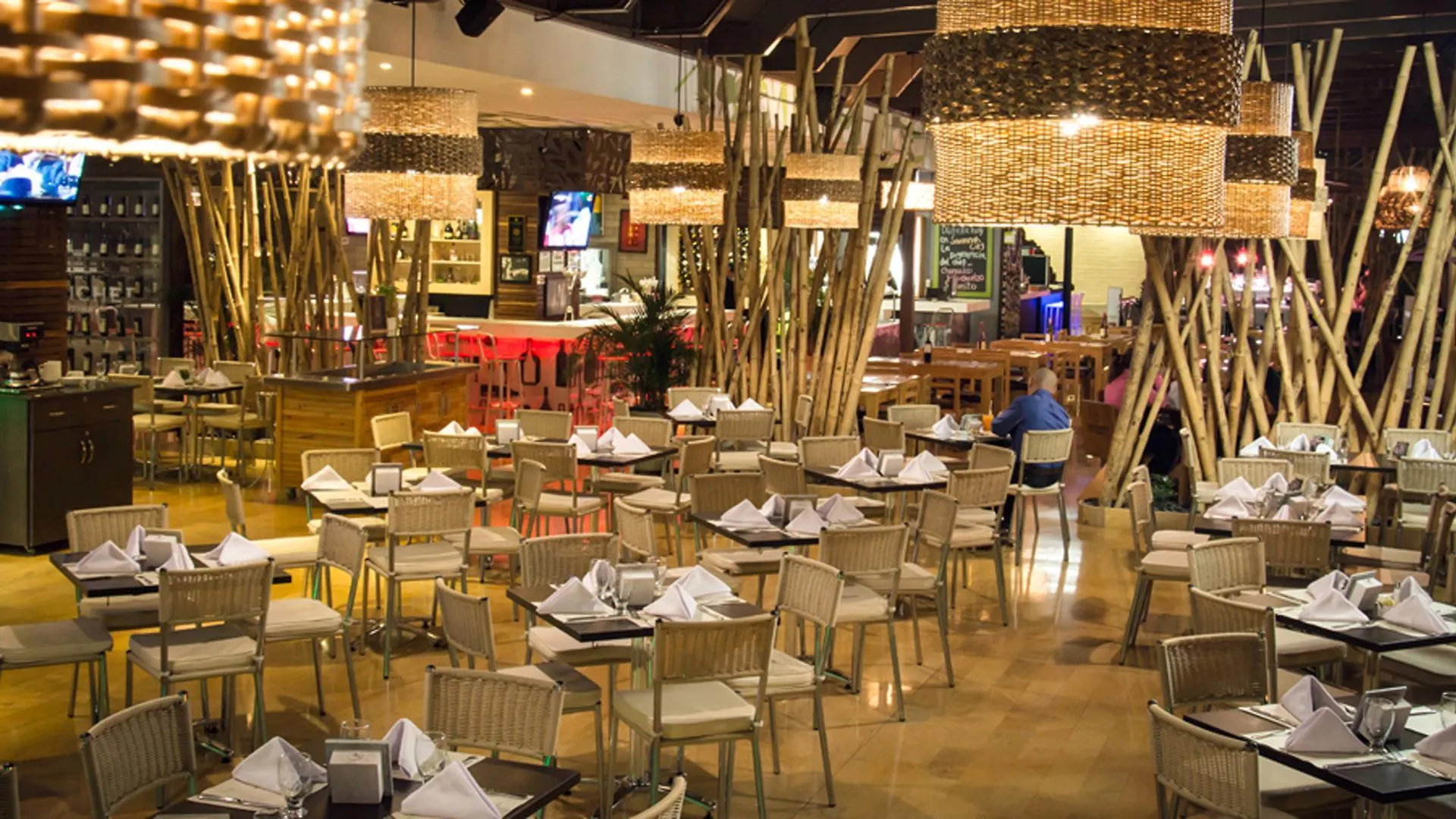 Diez Hotel Categoria Colombia Medellin Colombia