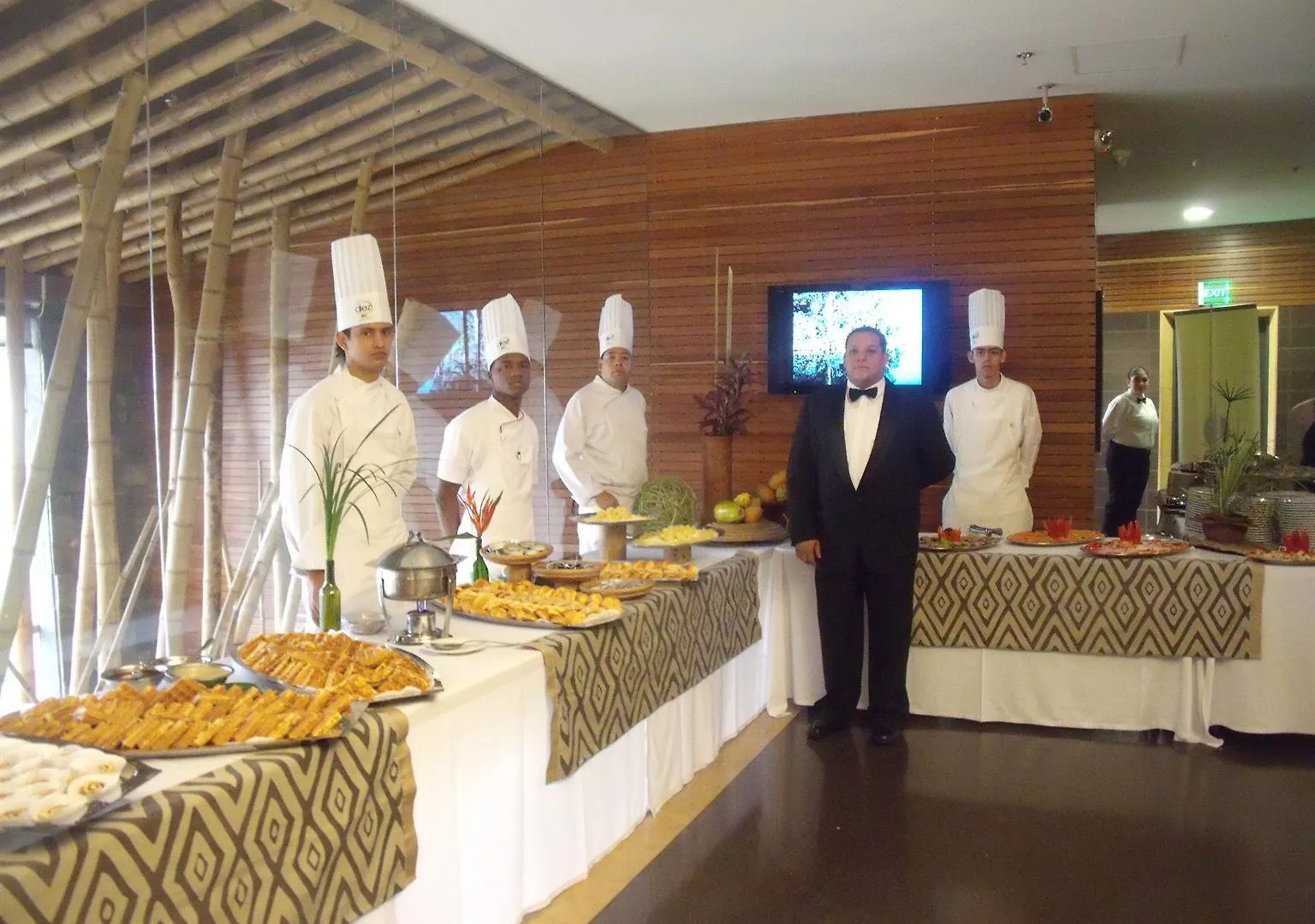 Diez Hotel Categoria Colombia Medellin Colombia